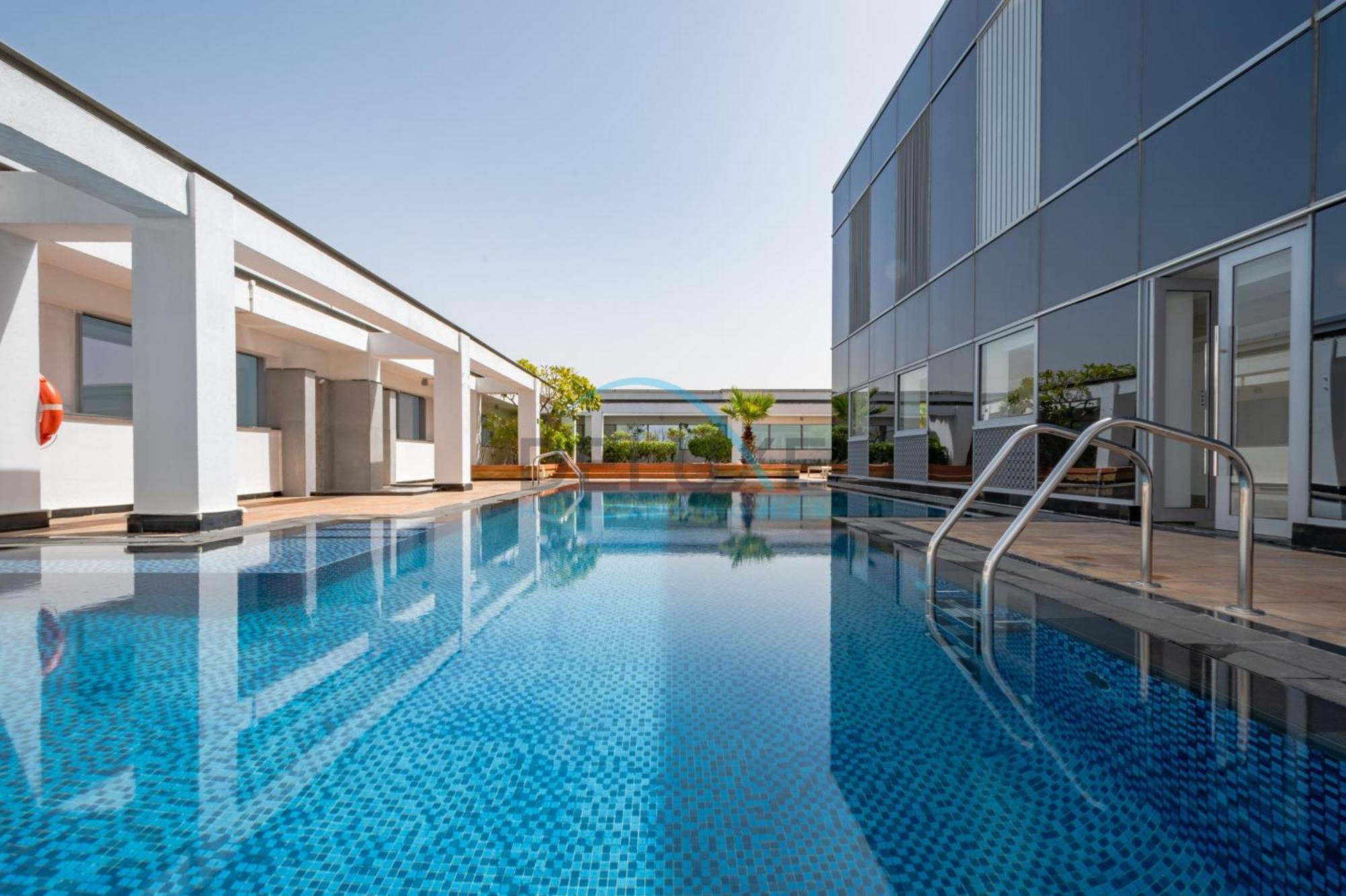 Limited Offer Book Now For A Great Rate & Comfort By Deluxe Holiday Homes Dubai Exterior photo